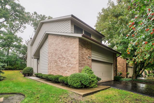 33 Commons Dr