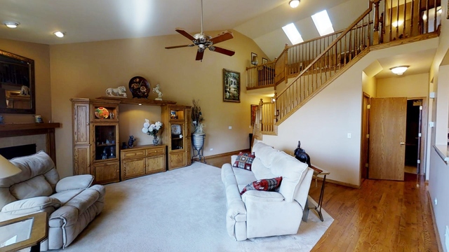 18141 Waterside Cir