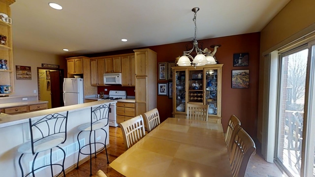 18141 Waterside Cir