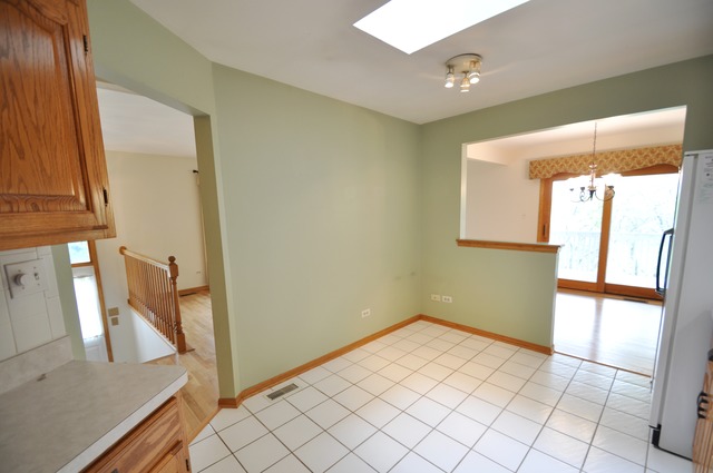For Sale: 11152 Saratoga Dr Orland Park, IL 60467