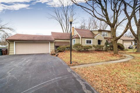 3326 Tulip Dr