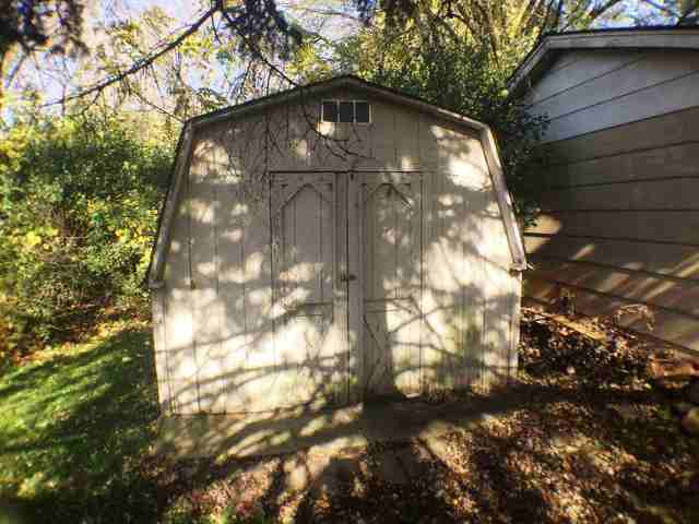 18944 Martin Ct
