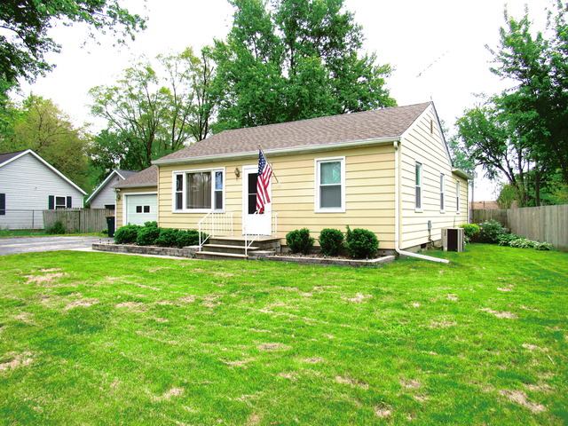 For Sale: 905 Wabash St Wilmington, IL 60481