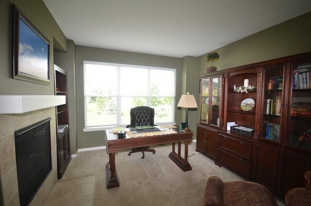1337 Rosemary Dr