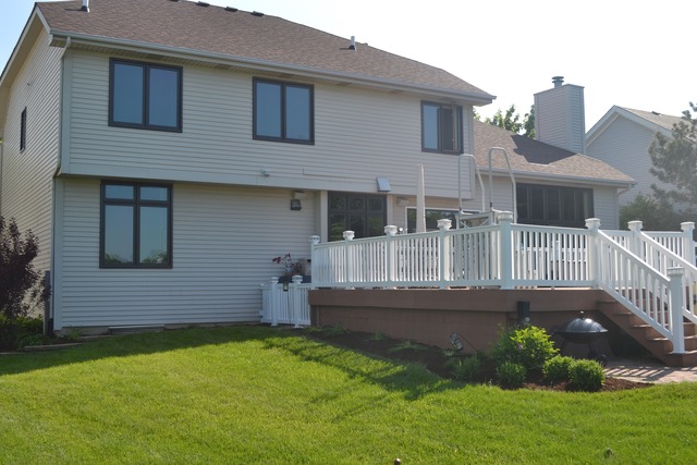 For Sale: 1372 Waterside Dr Bolingbrook, IL 60490