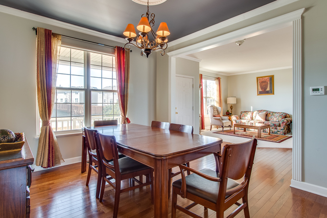 505 Treasure Dr