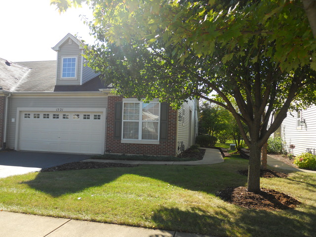 1521 Catalina Ln