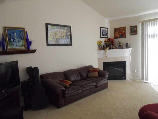 1521 Catalina Ln