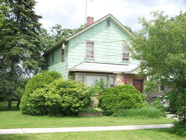 1045 Grand Blvd