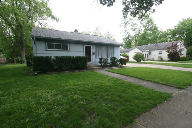 For Sale: 209 N Buell Ave Aurora, IL 60506