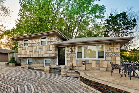 438 Lake Ave
