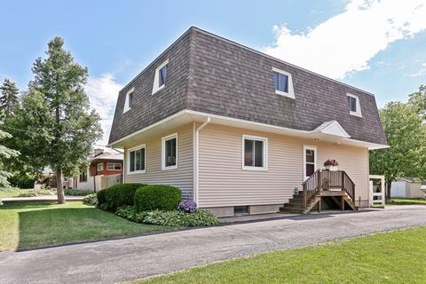 438 Lake Ave