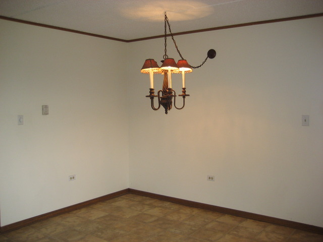 For Sale: 4946 Douglas Rd #APT 202 Downers Grove, IL 60515