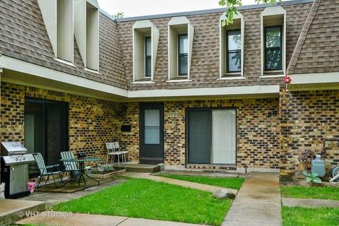 7060 Newport Dr #204
