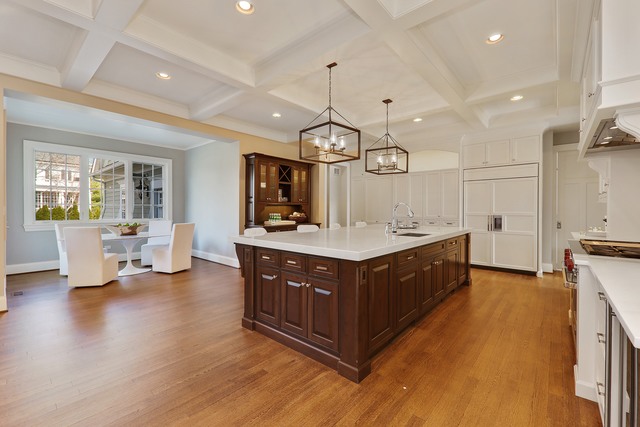 326 Forest Rd