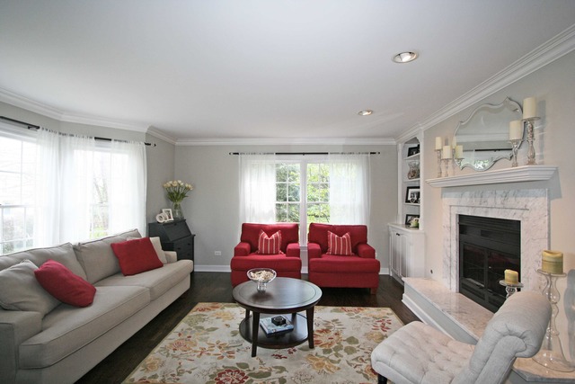 For Sale: 130 N Clay St Hinsdale, IL 60521