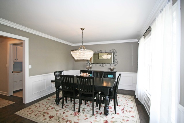 For Sale: 130 N Clay St Hinsdale, IL 60521