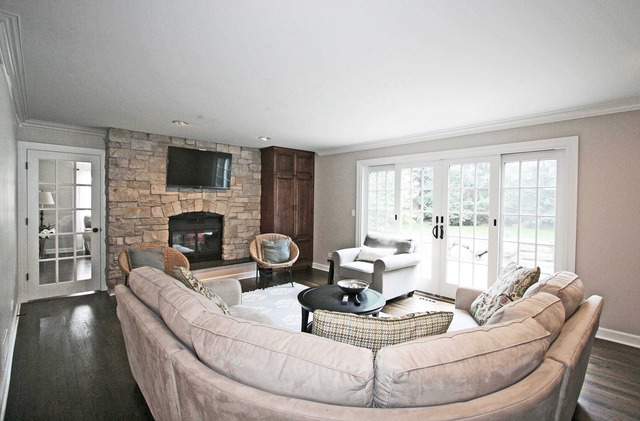 For Sale: 130 N Clay St Hinsdale, IL 60521