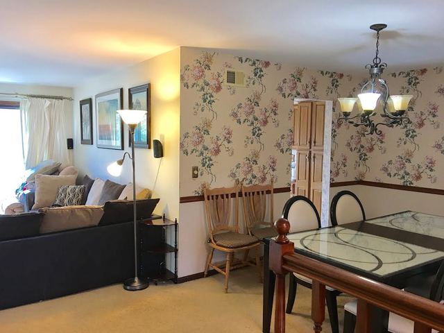 701 Lake Hinsdale Dr #207