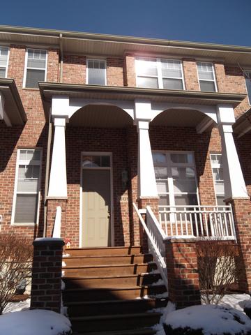 For Sale: 6131 River Bend Dr Lisle, IL 60532