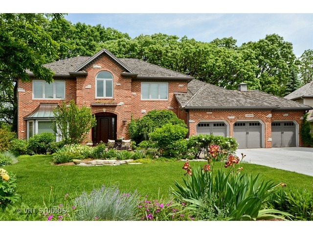 For Sale: 23 W306 Hampton Cir Naperville, IL 60540