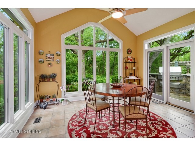 For Sale: 23 W306 Hampton Cir Naperville, IL 60540