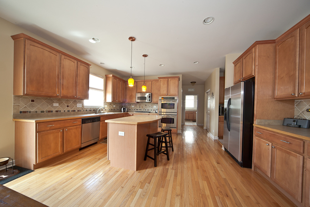 302 Bluegrass Pkwy