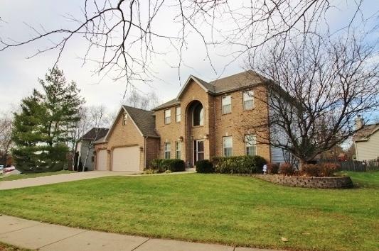 209 Willowwood Dr