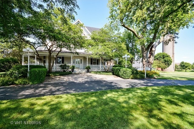 For Sale: 3838 Plainfield Rd Oswego, IL 60543