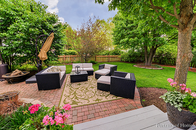 For Sale: 468 Greenview Ln Oswego, IL 60543