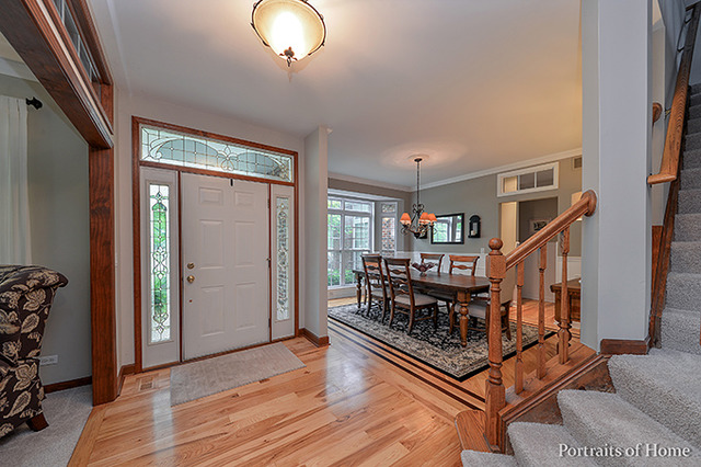 For Sale: 468 Greenview Ln Oswego, IL 60543