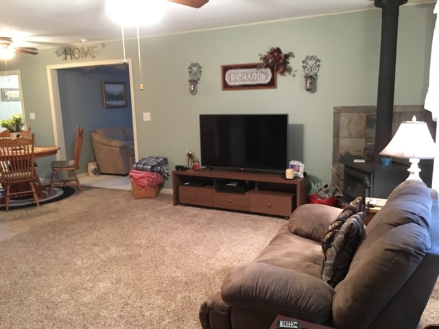 328 W Pleasant Ave