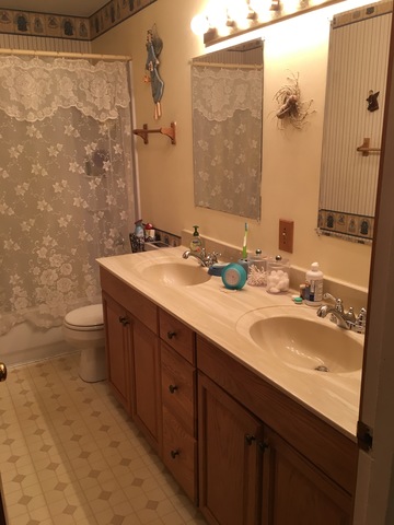 328 W Pleasant Ave