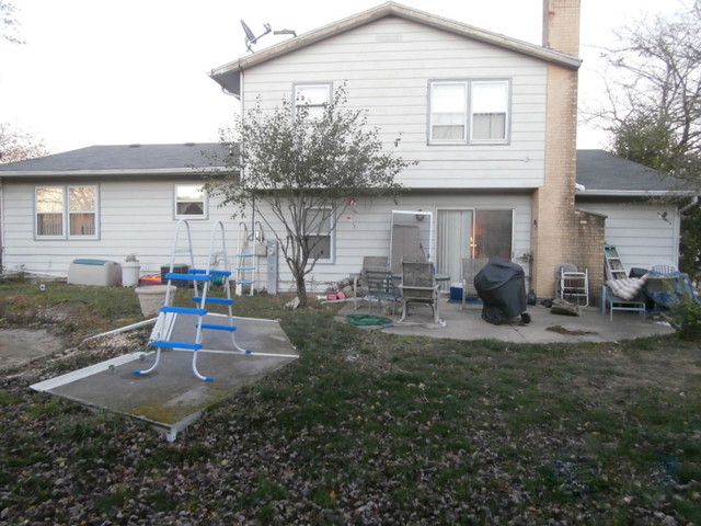 836 Oakwood Dr
