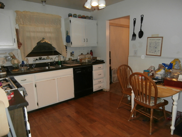 836 Oakwood Dr