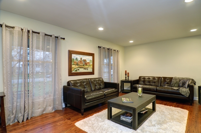 537 Revere Ave