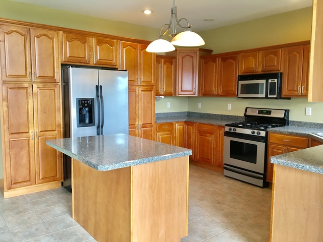 1100 Homestead Dr