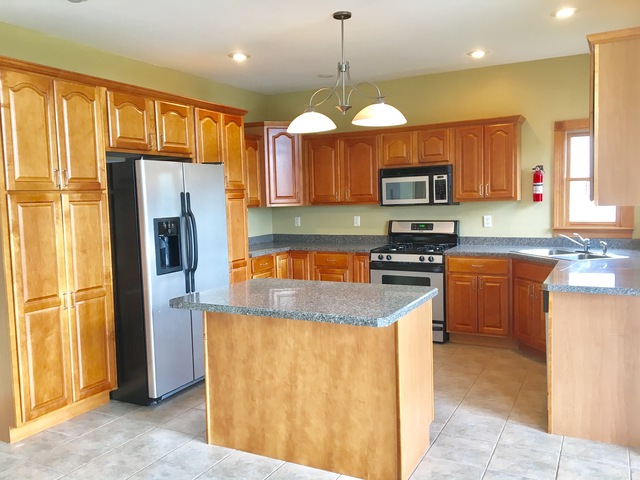 1100 Homestead Dr
