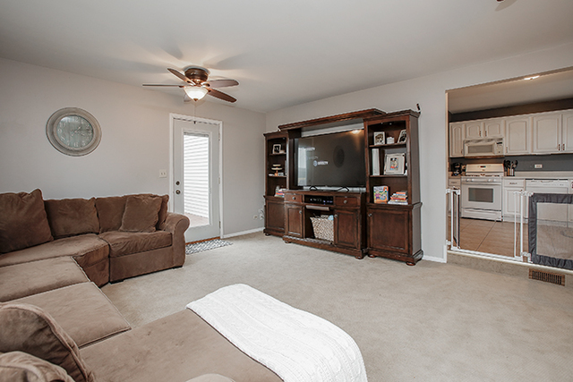 128 Waterford Ct