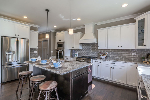 For Sale: 810 N Loomis St Naperville, IL 60563
