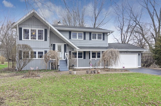 3171 Saganashkee Ln