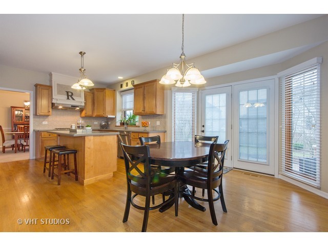 5327 Milkweed Dr