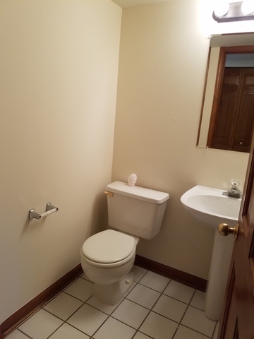 3111 Andover Ct