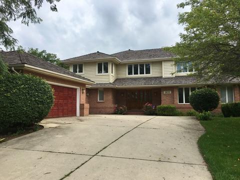 3822 White Eagle Dr