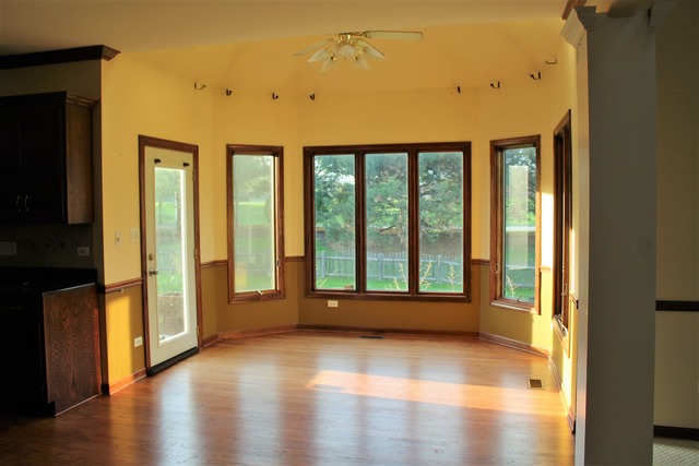 For Sale: 1815 Princess Cir Naperville, IL 60564