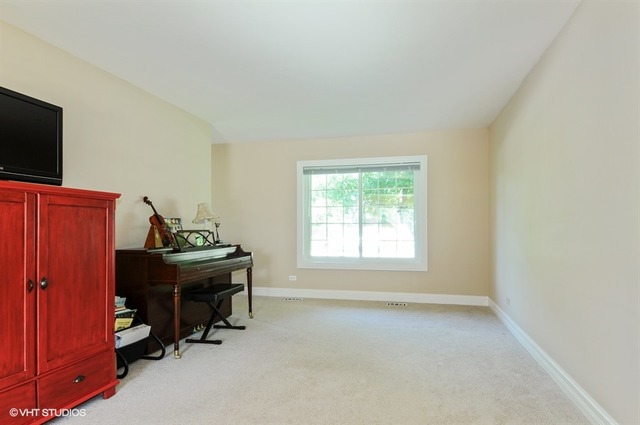 For Sale: 2766 Gateshead Dr Naperville, IL 60564