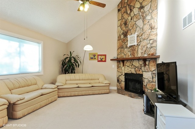 For Sale: 2766 Gateshead Dr Naperville, IL 60564
