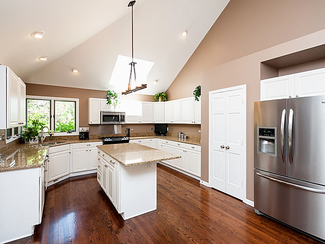For Sale: 1159 Cordula Cir Naperville, IL 60564