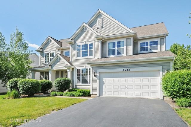1035 Thackery Ln