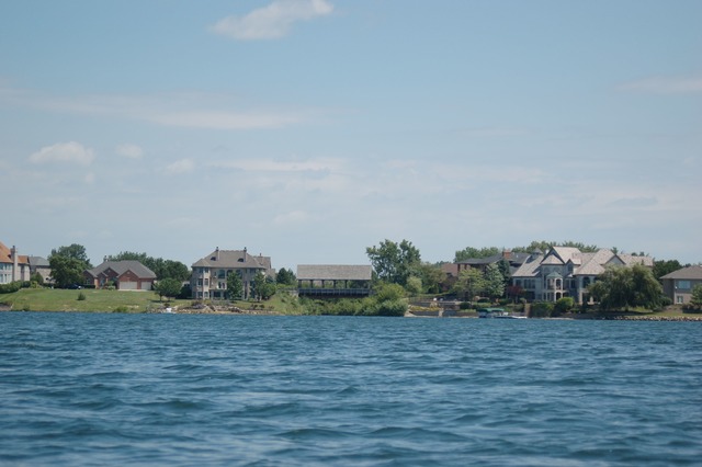 For Sale: 13237 Lakeshore Dr Plainfield, IL 60585